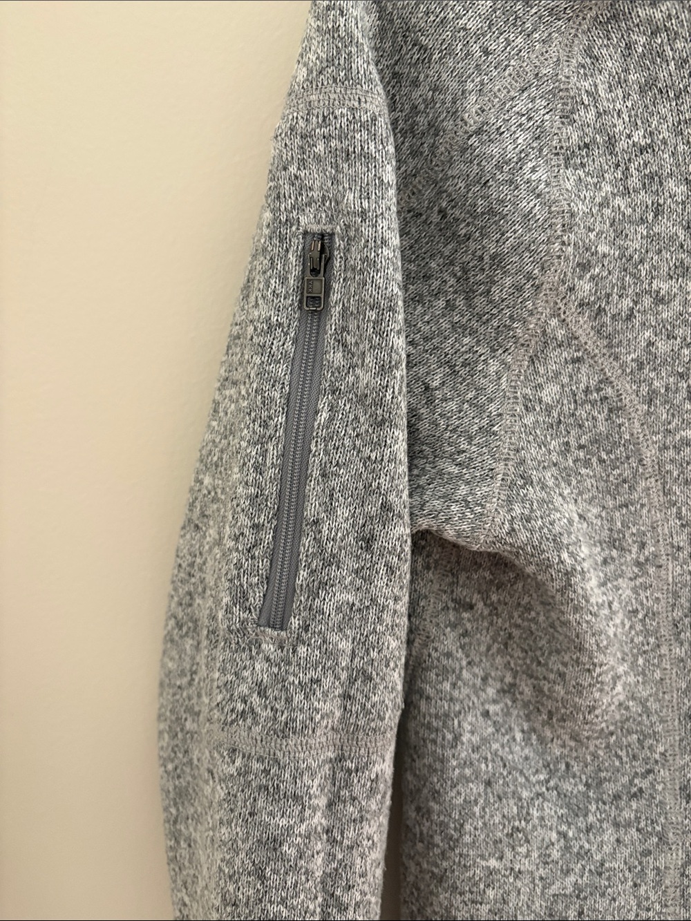 Patagonia Better Sweater Grey Half-Zip Size Medium EUC - Picture 6 of 6